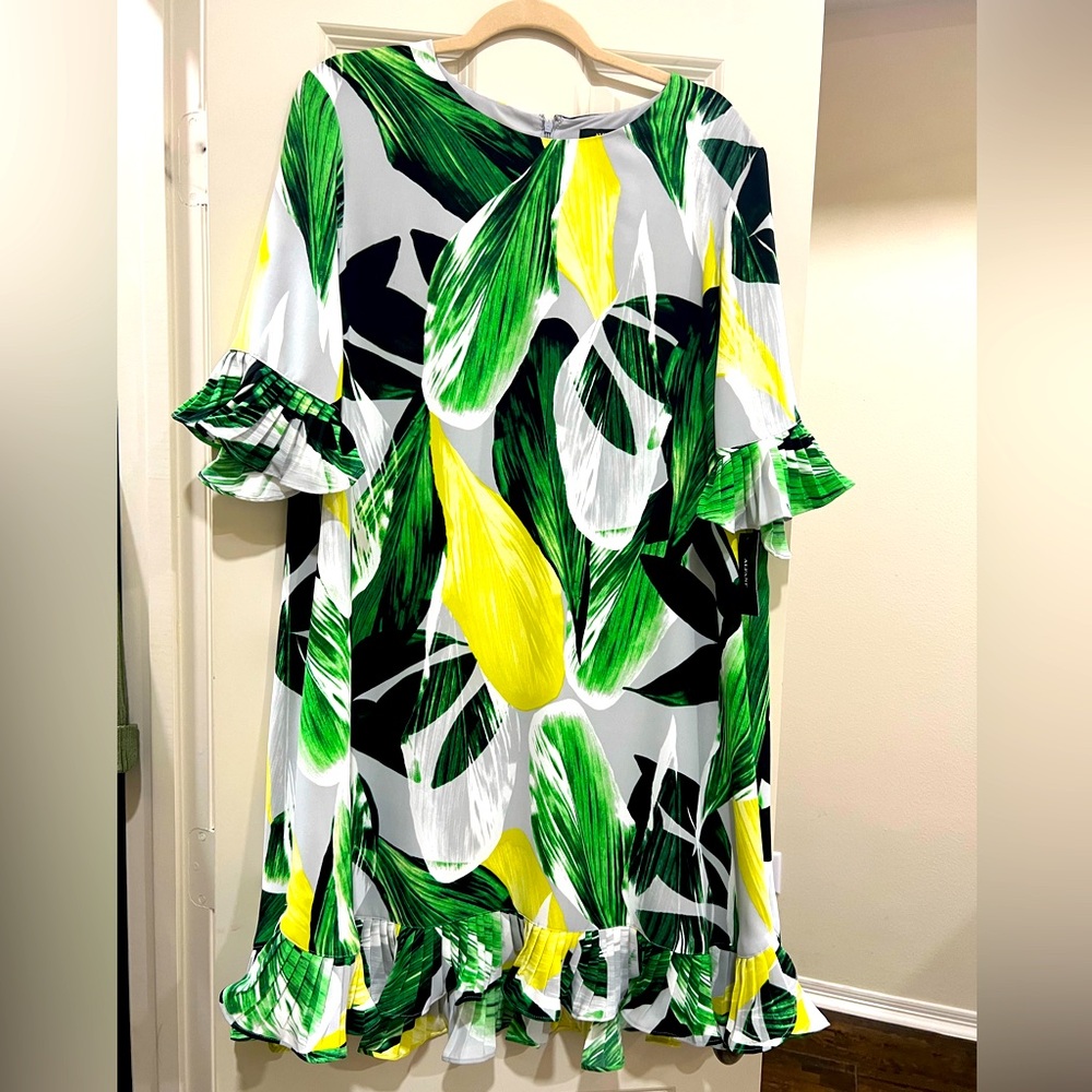 Tropical palm print flounce dress